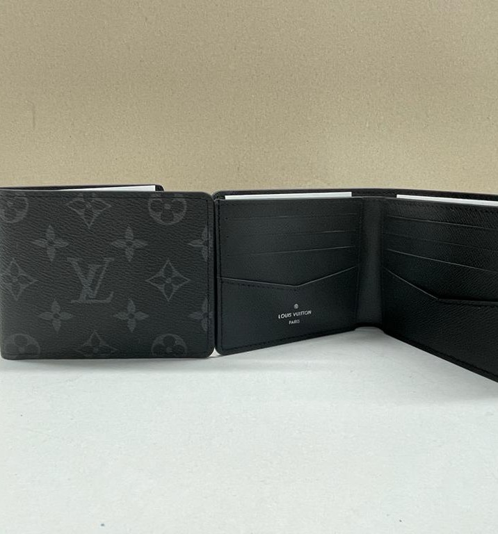 Multiple Wallet