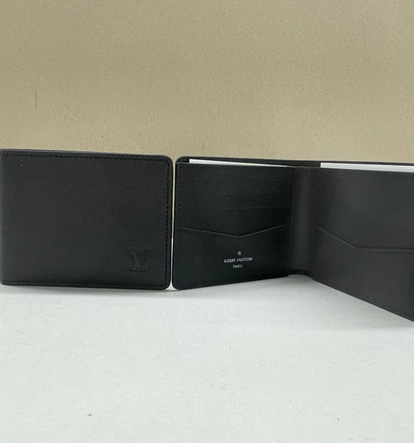 Multiple Wallet