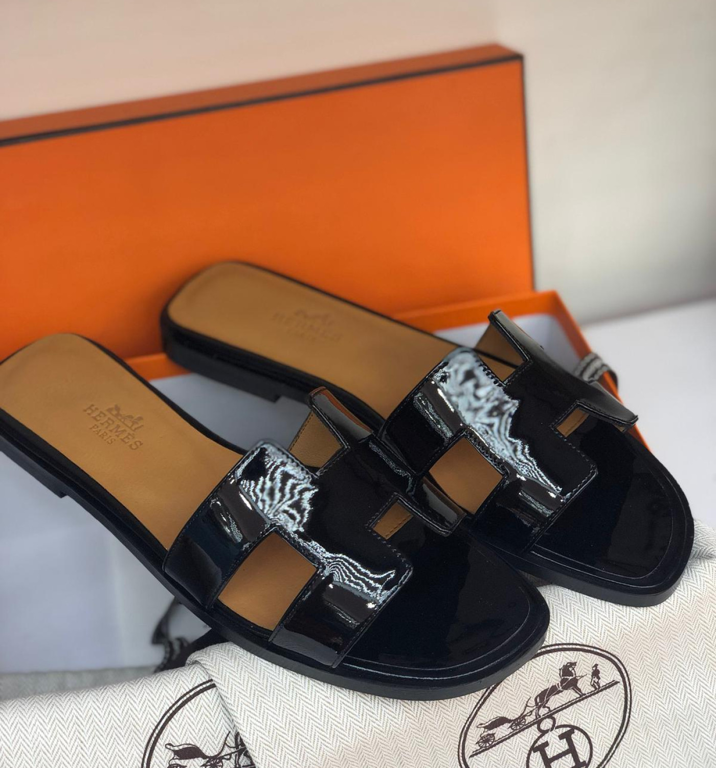 Oran Sandal