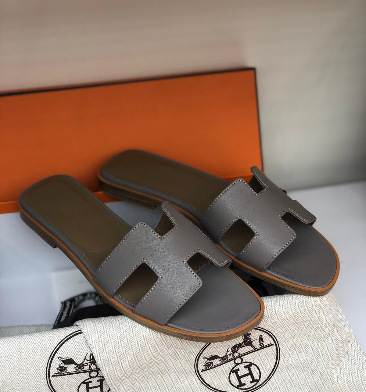 Oran Sandal