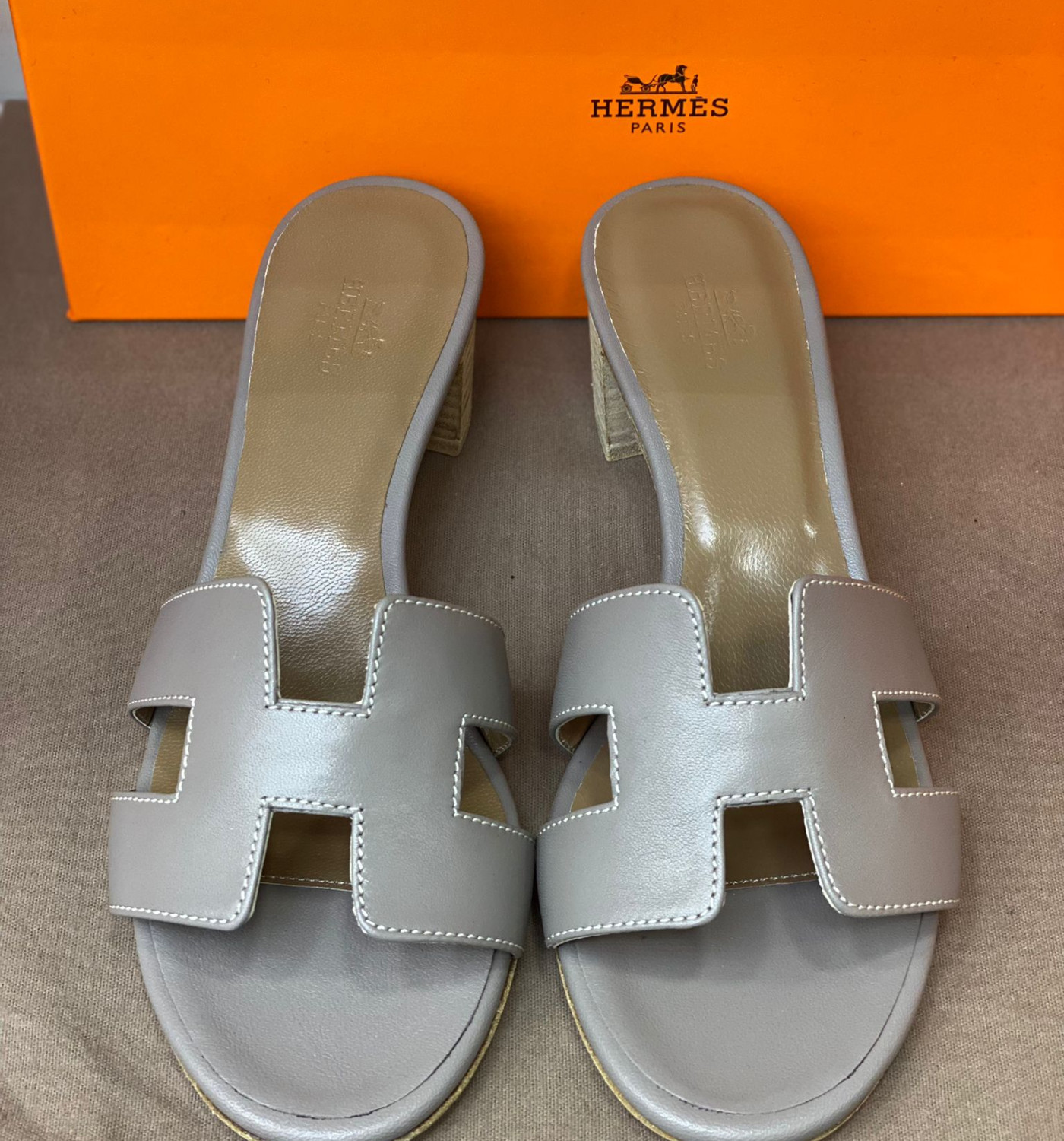 Oasis Sandal