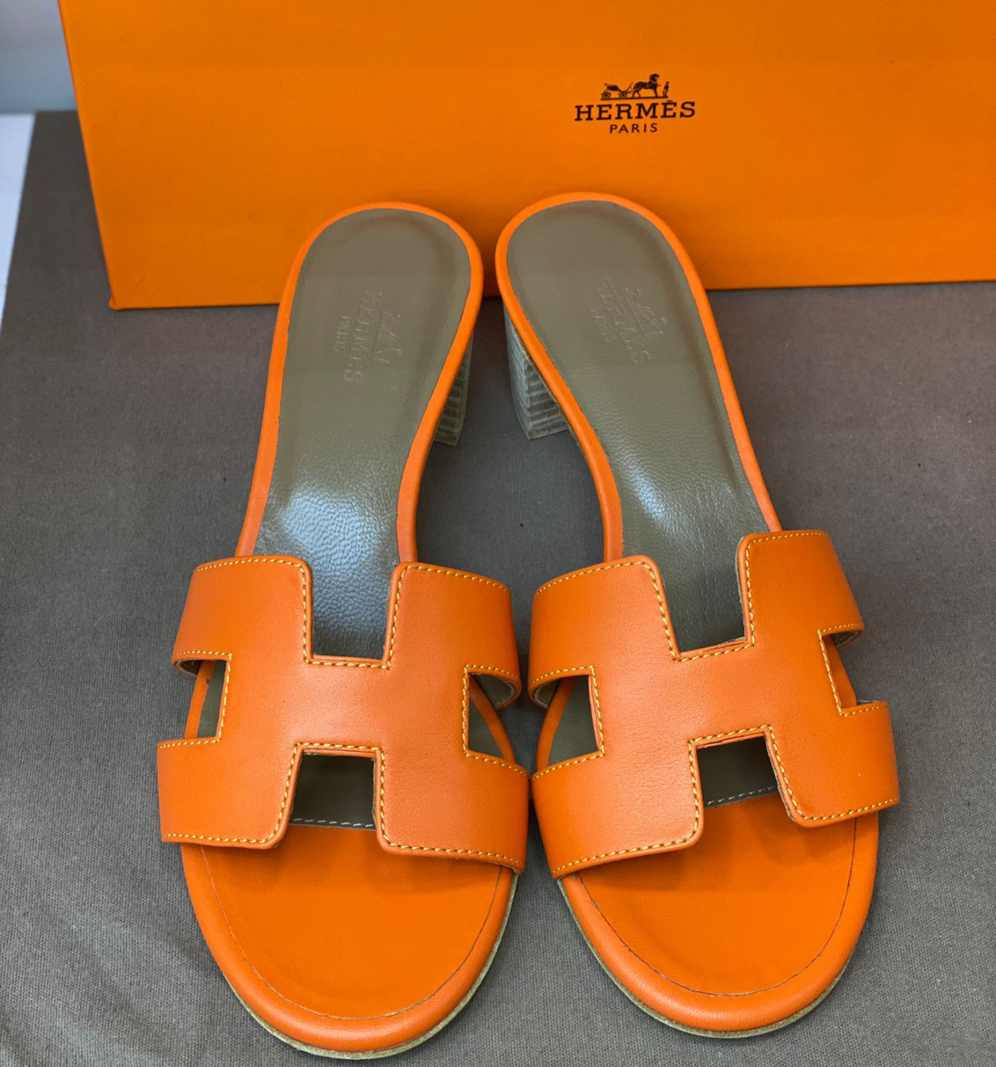Oasis Sandal