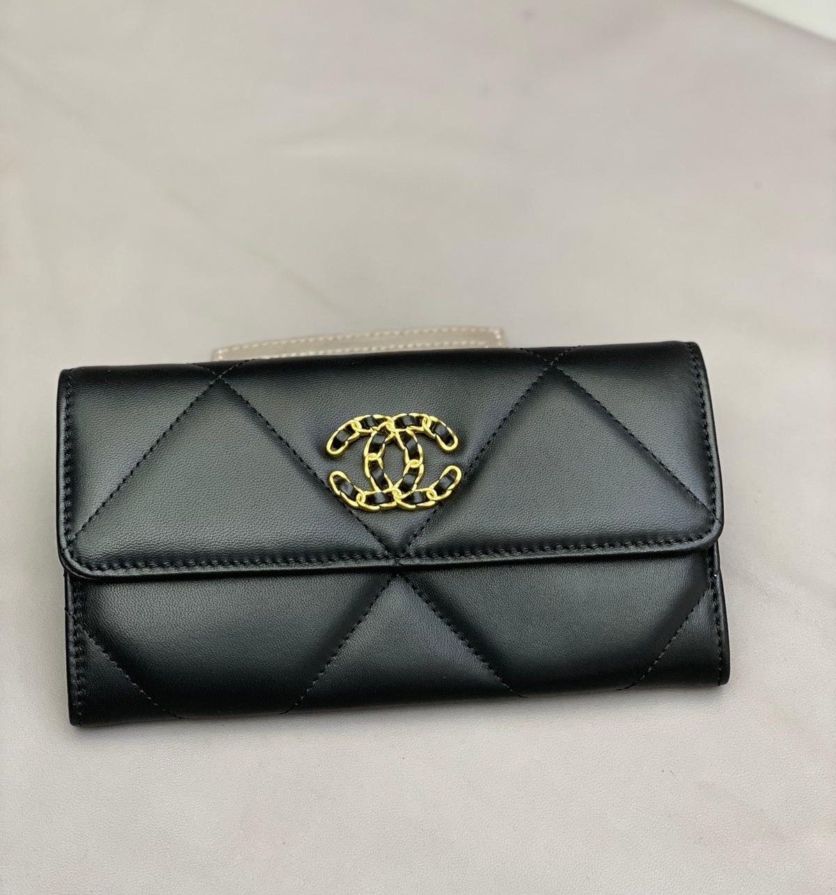 Chanel 19 Wallet
