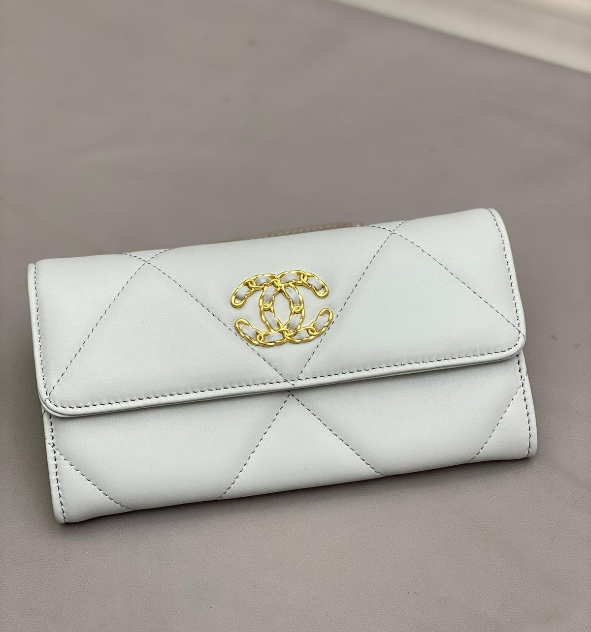 Chanel 19 Wallet