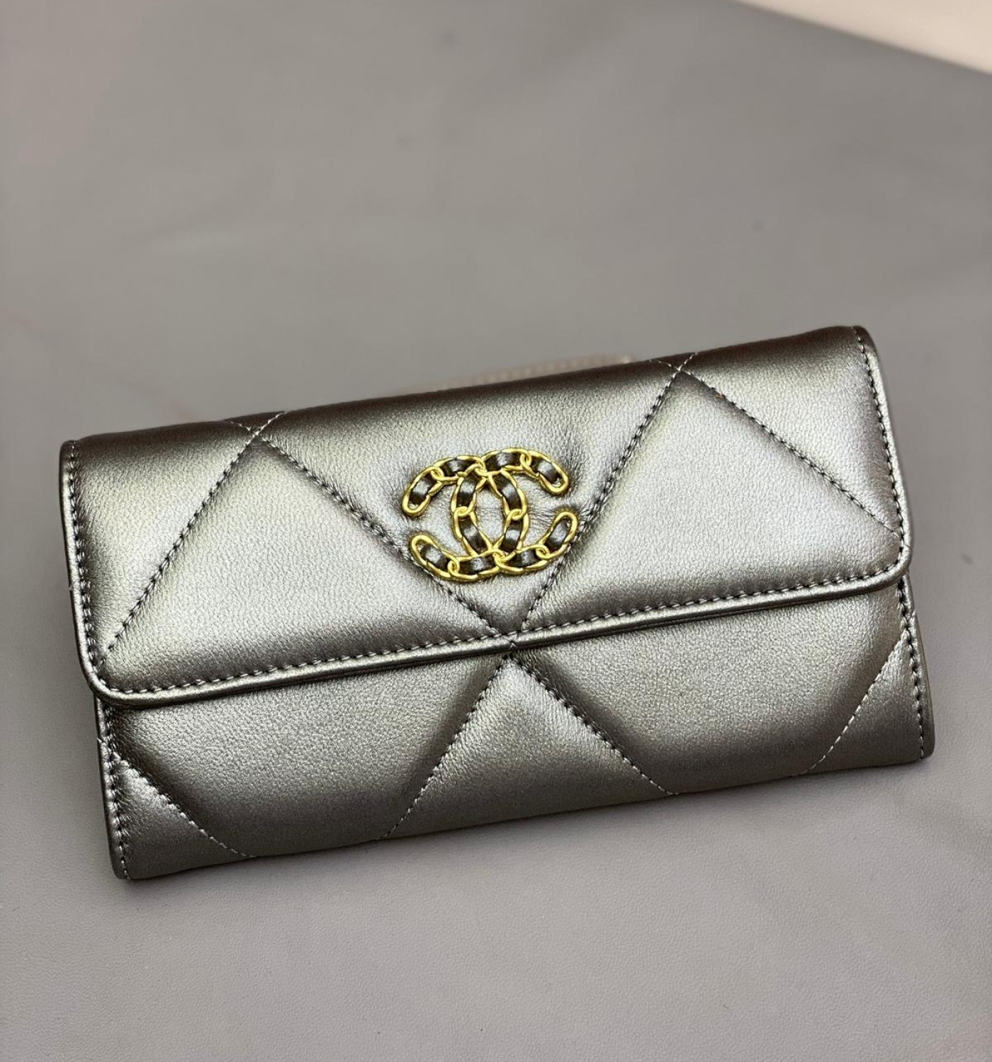 Chanel 19 Wallet