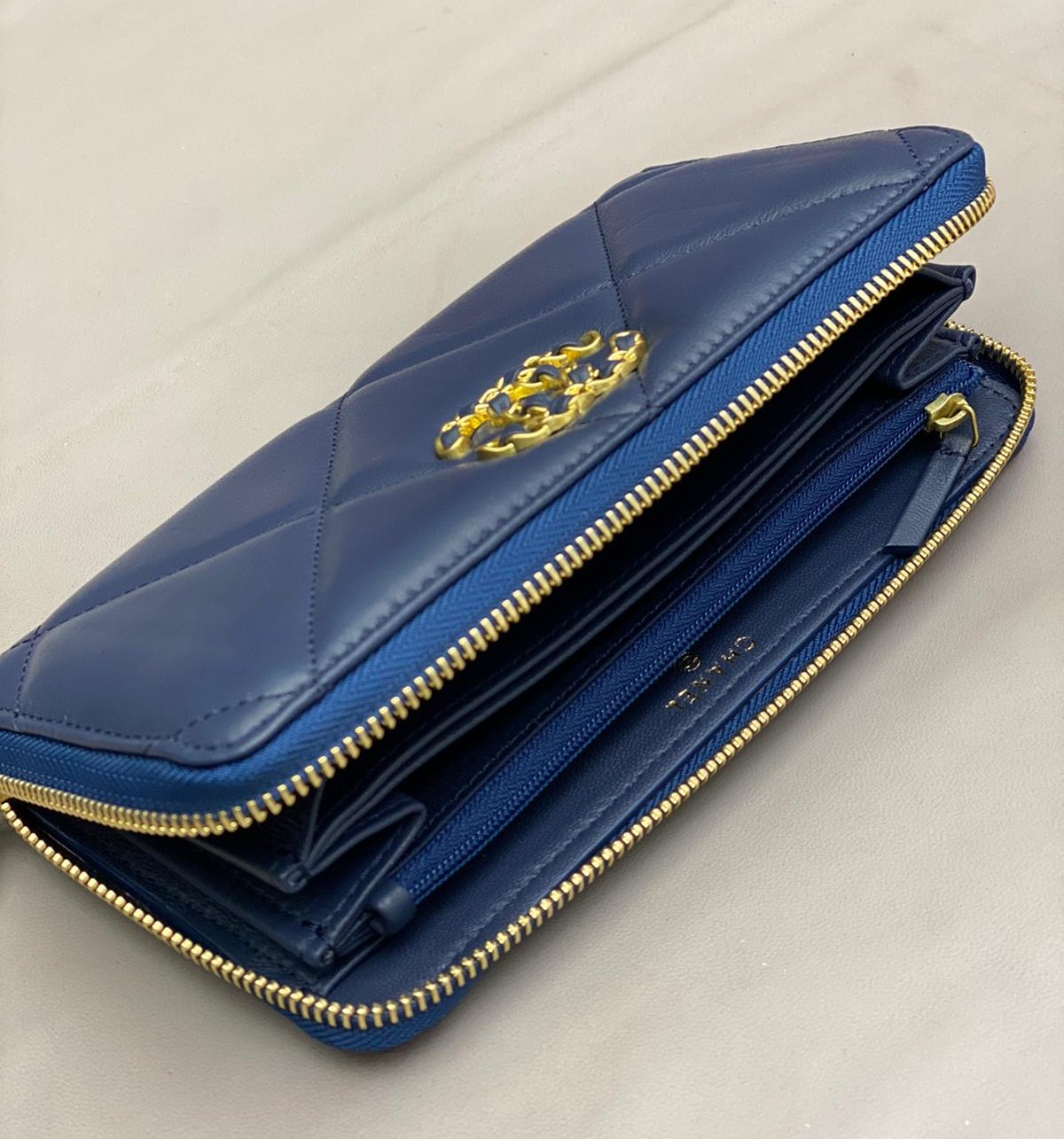 Chanel 19 Zip Wallet