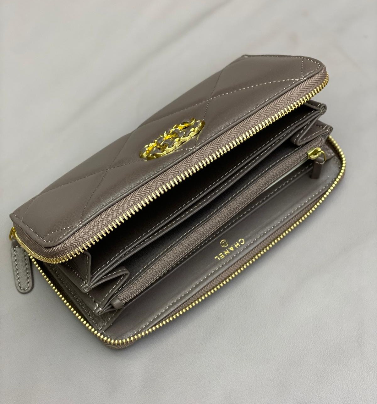 Chanel 19 Zip Wallet