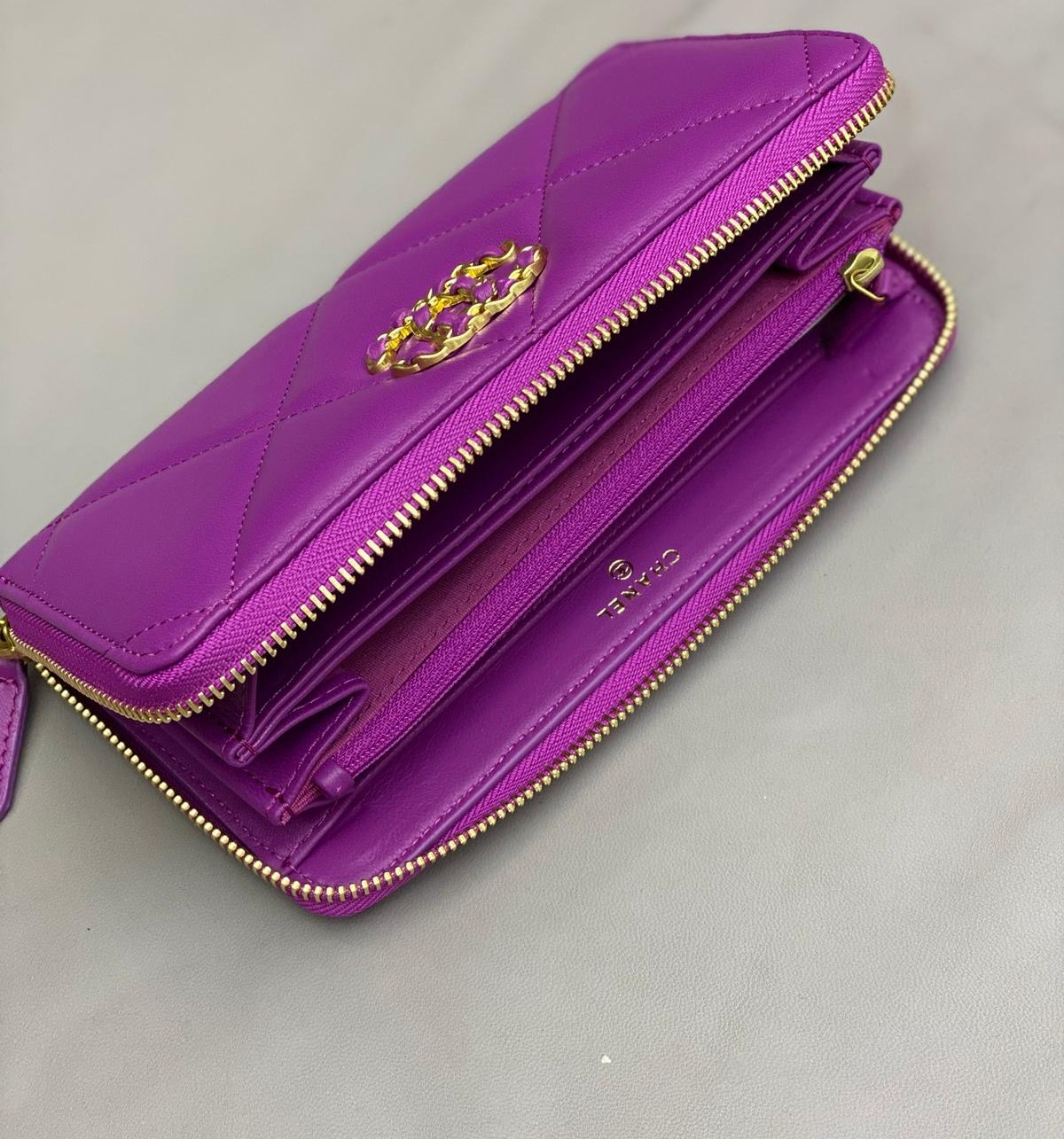Chanel 19 Zip Wallet