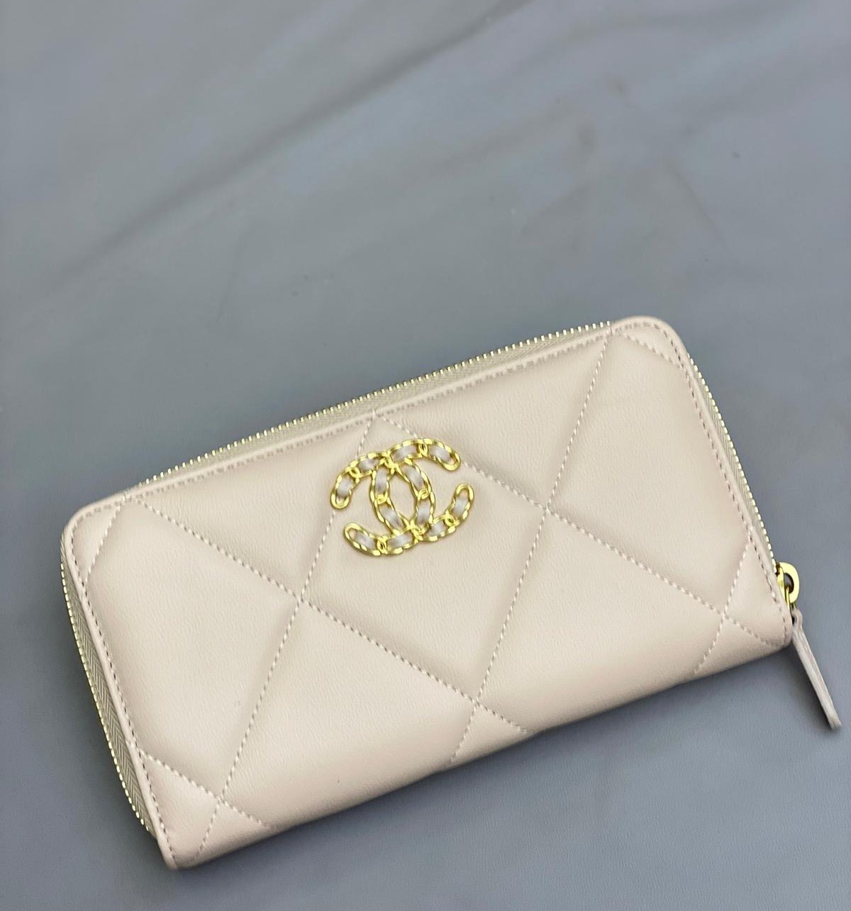 Chanel 19 Zip Wallet