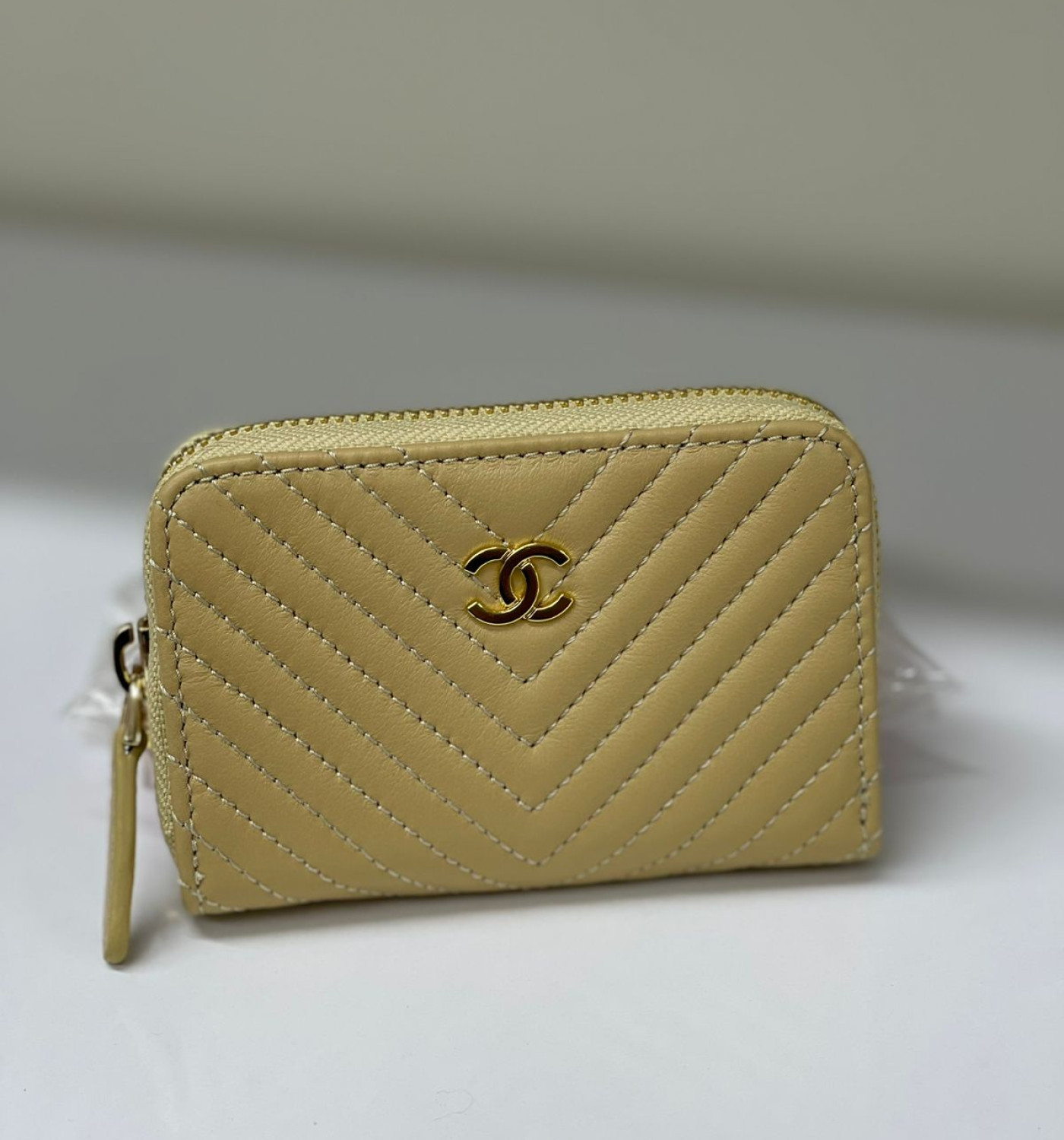 Zip Wallet Chevron