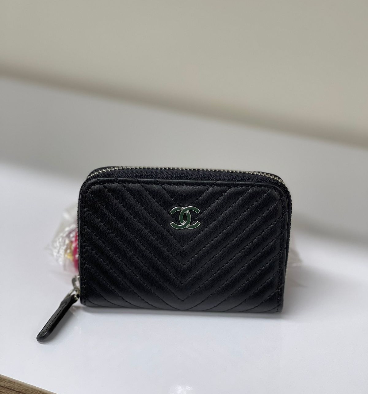 Zip Wallet Chevron