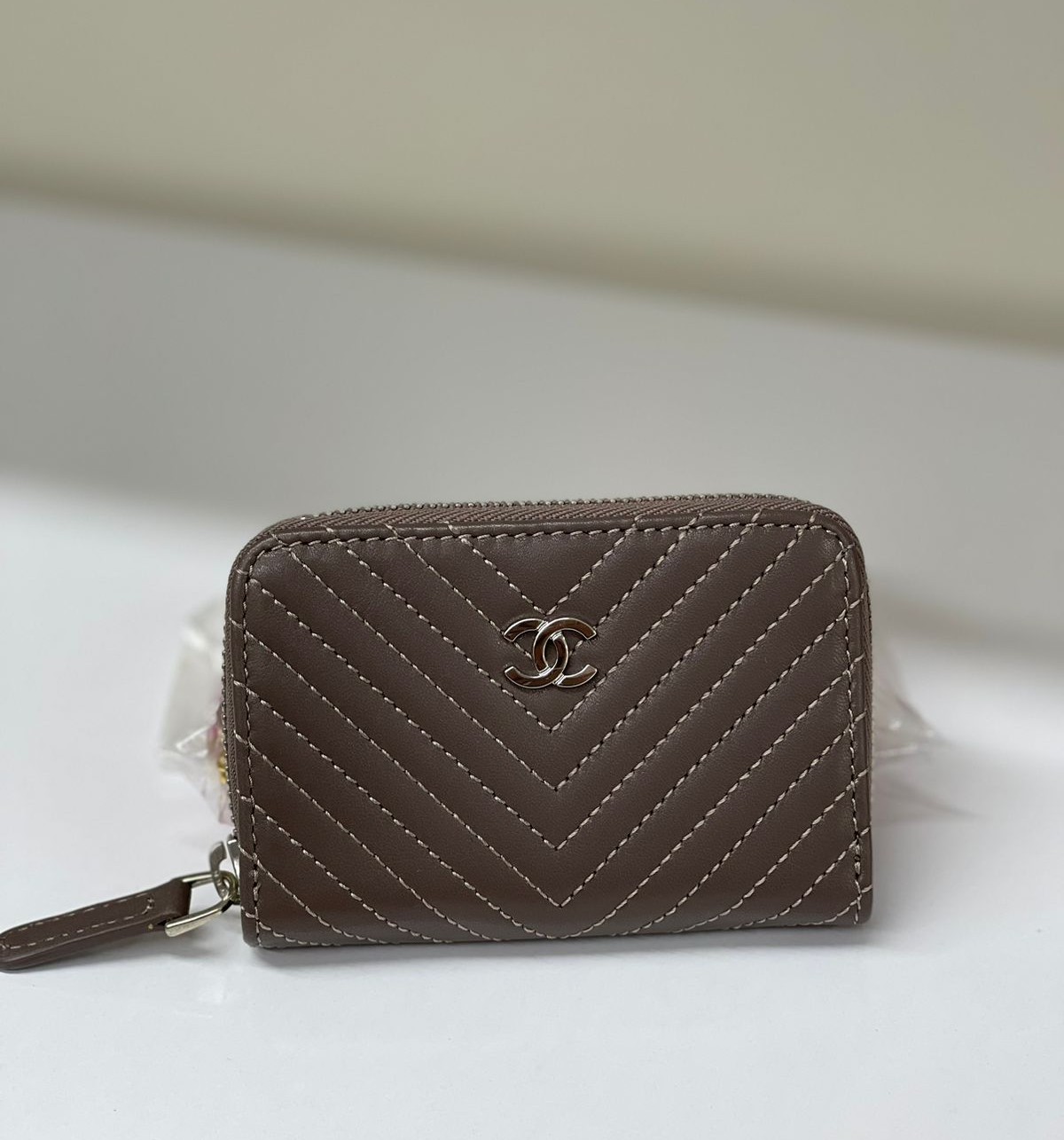 Zip Wallet Chevron