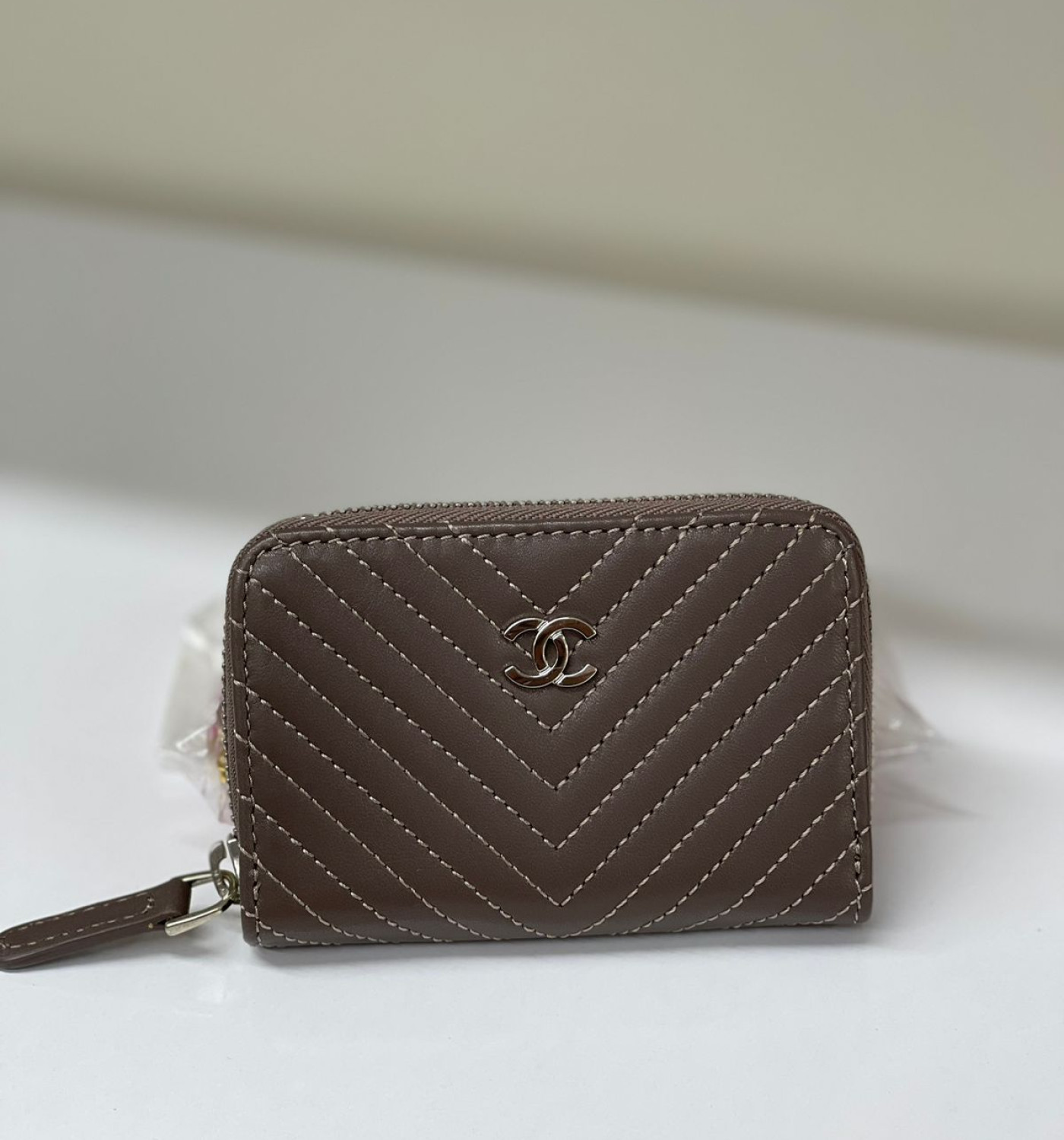 Zip Wallet Chevron