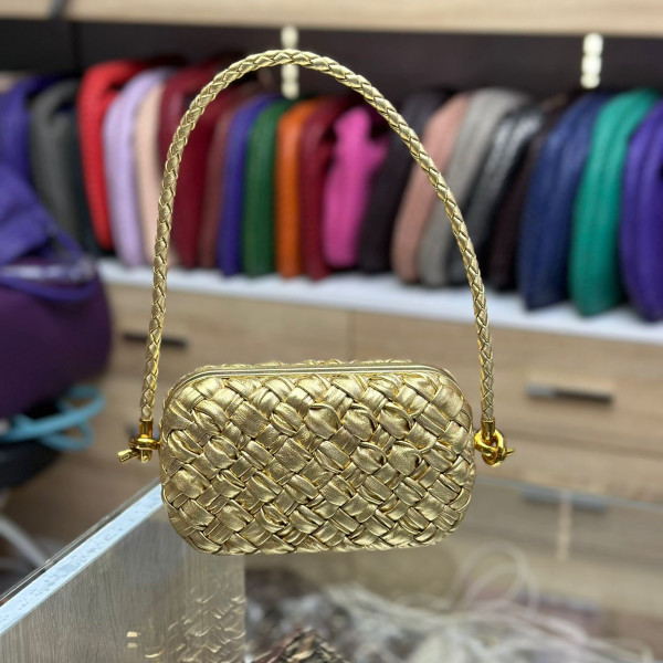 Knot On Strap