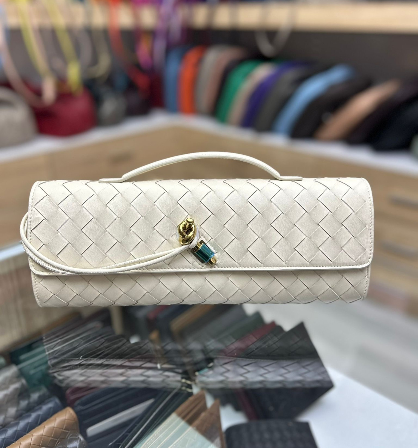 Andiamo Clutch Andiamo Clutch