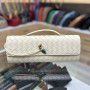 Andiamo Clutch