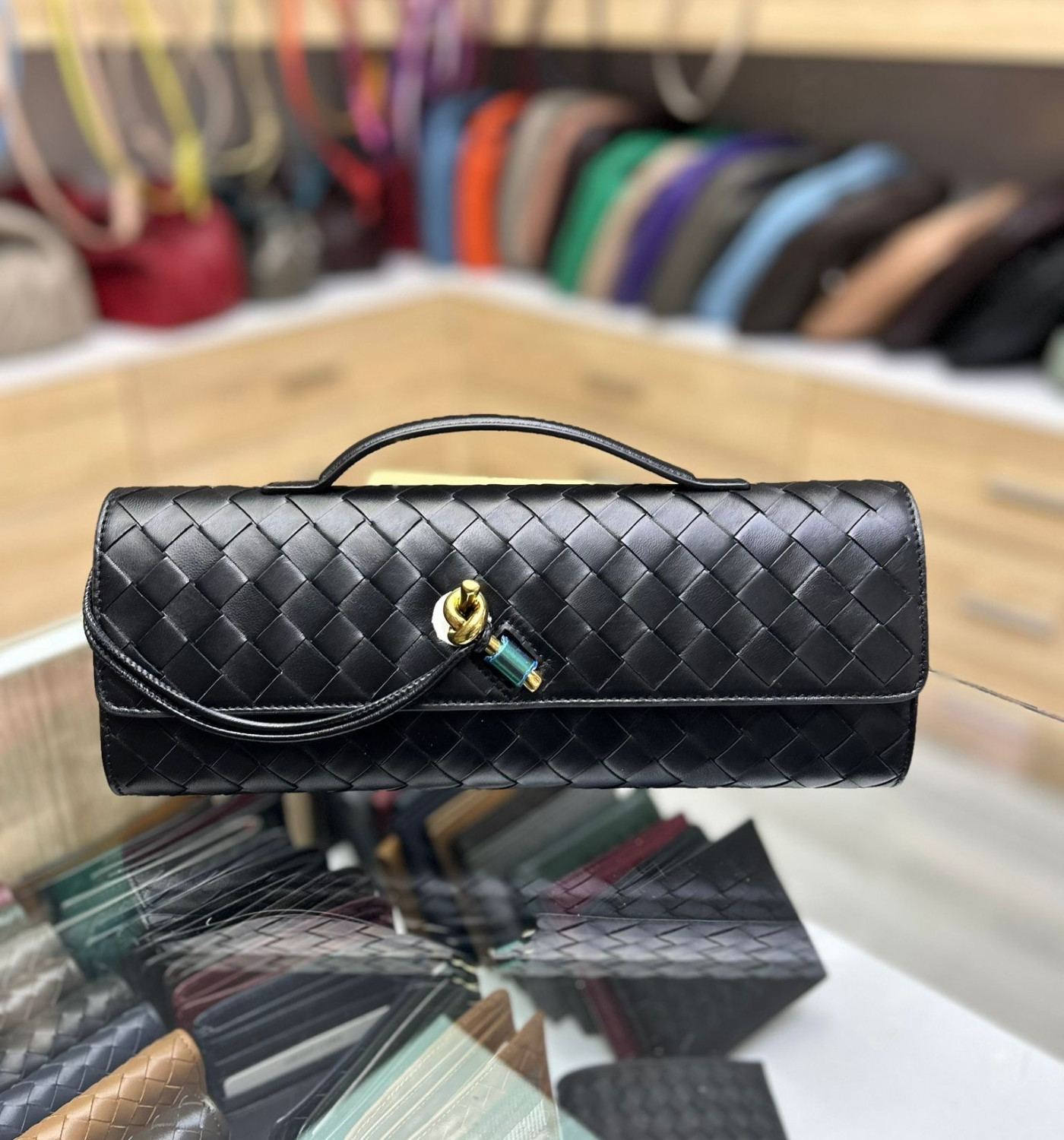 Andiamo Clutch Andiamo Clutch