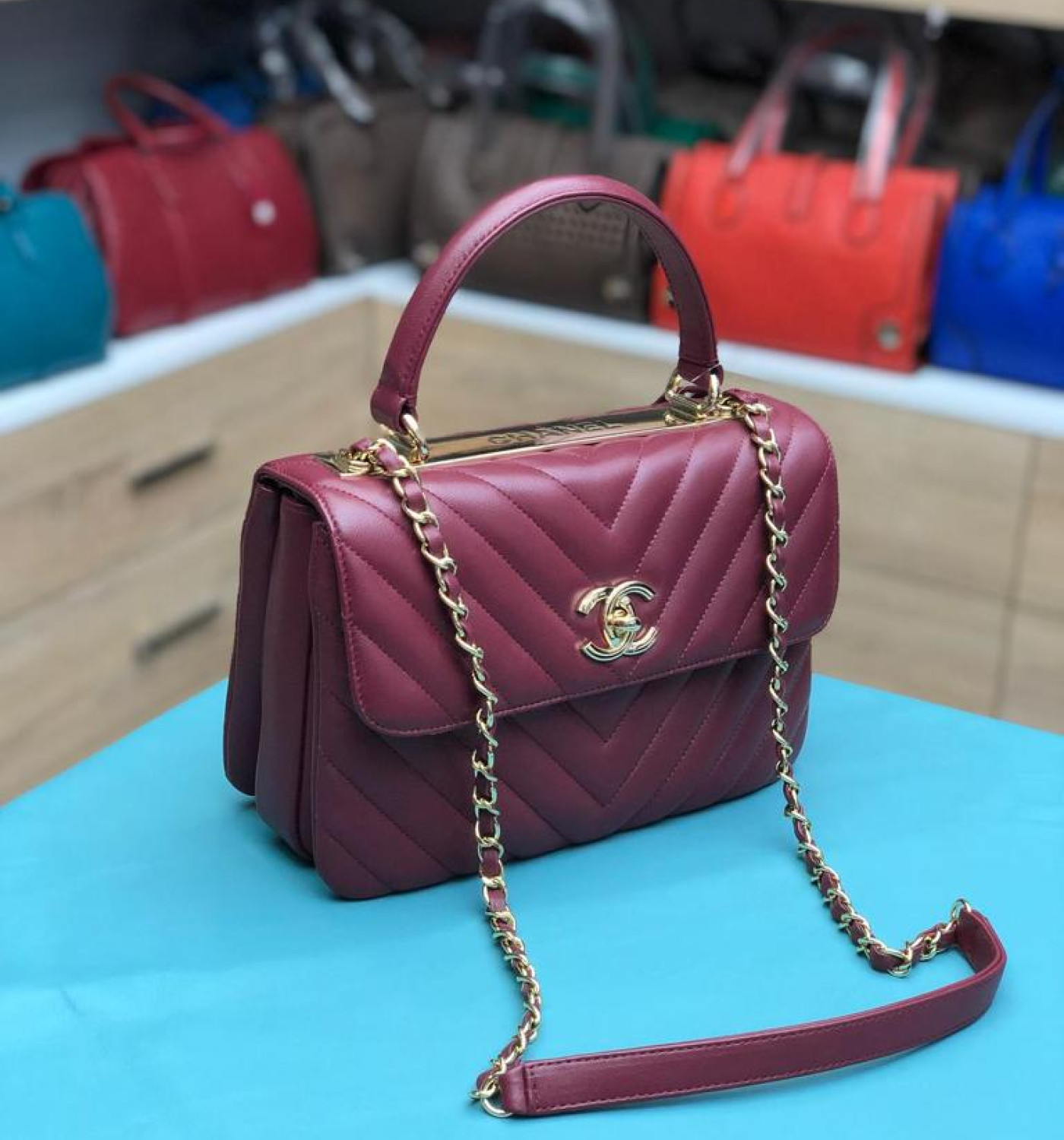 Trendy CC Small (Chevron)
