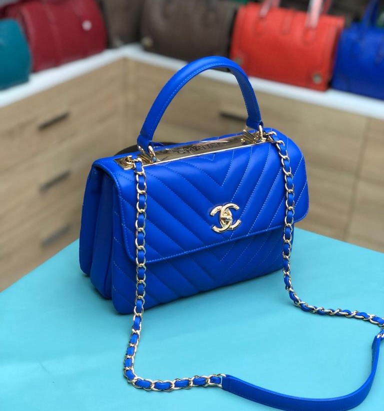 Trendy CC Small (Chevron)