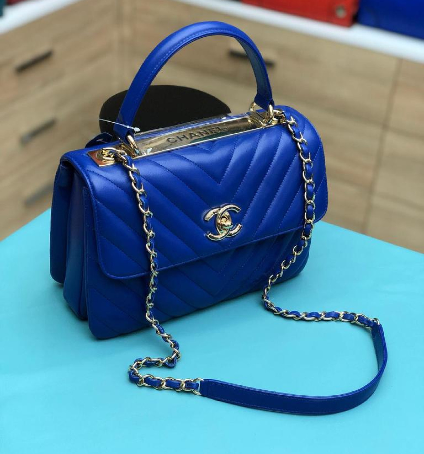 Trendy CC Small (Chevron)