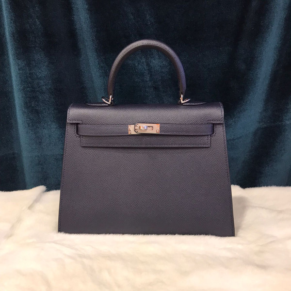 Kelly 25 (Handstitch)