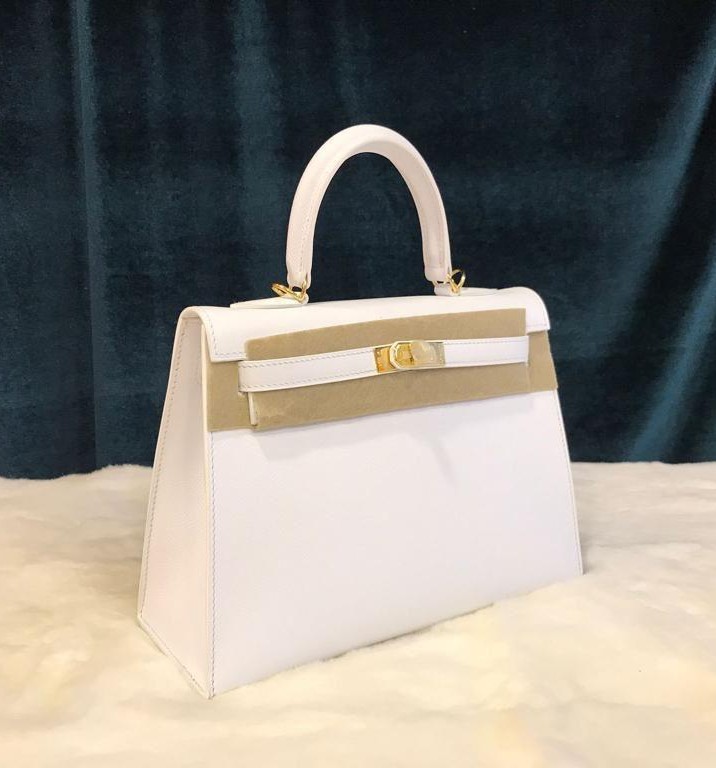 Kelly 25 (Handstitch)