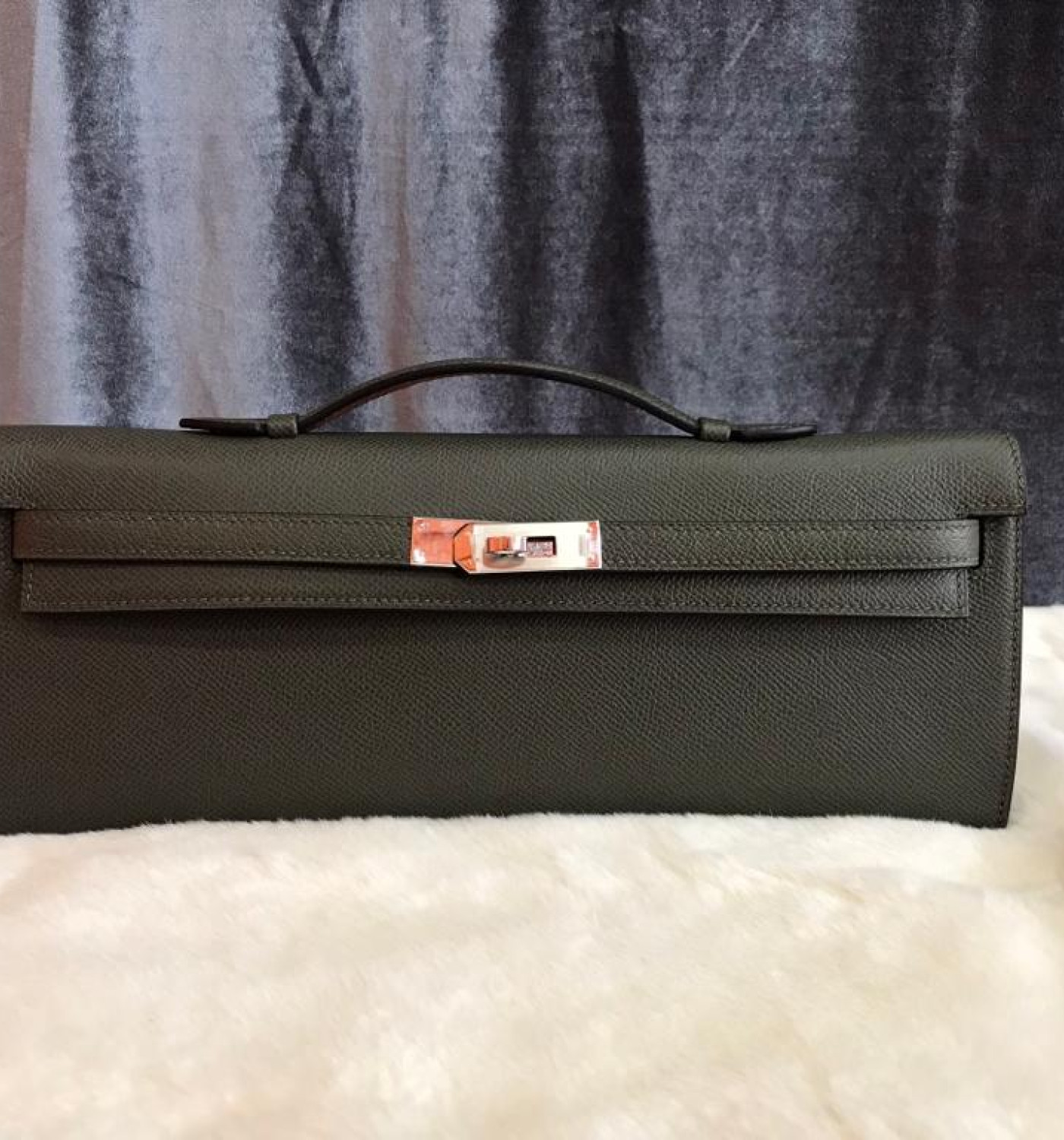Kelly Cut Clutch (Handstitch) Kelly Cut Clutch (Handstitch)