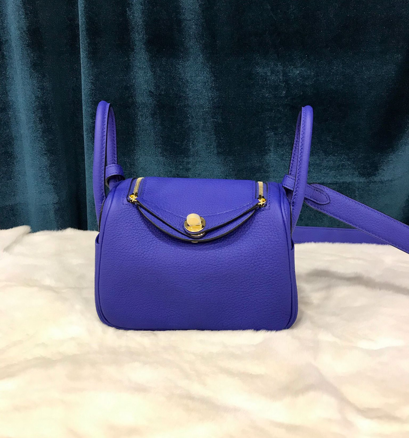 Lindy Mini (Handstitch)