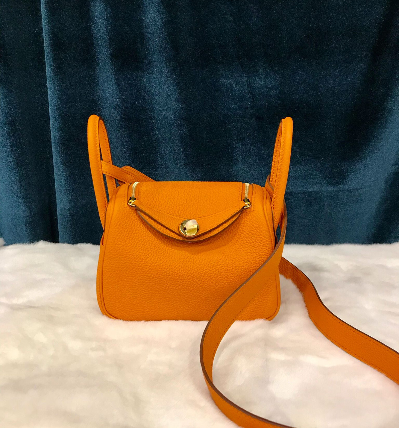 Lindy Mini (Handstitch)