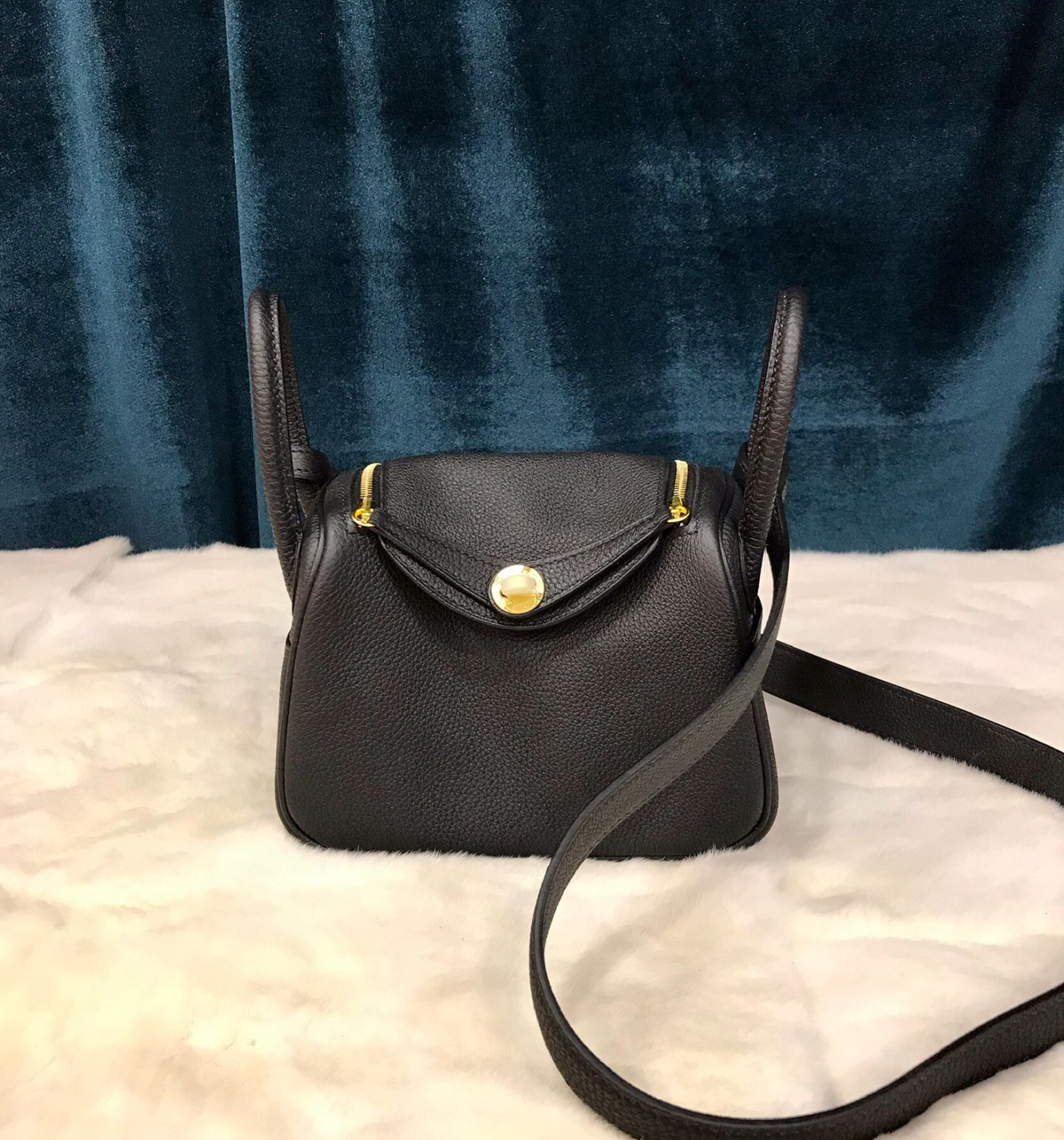 Lindy Mini (Handstitch)