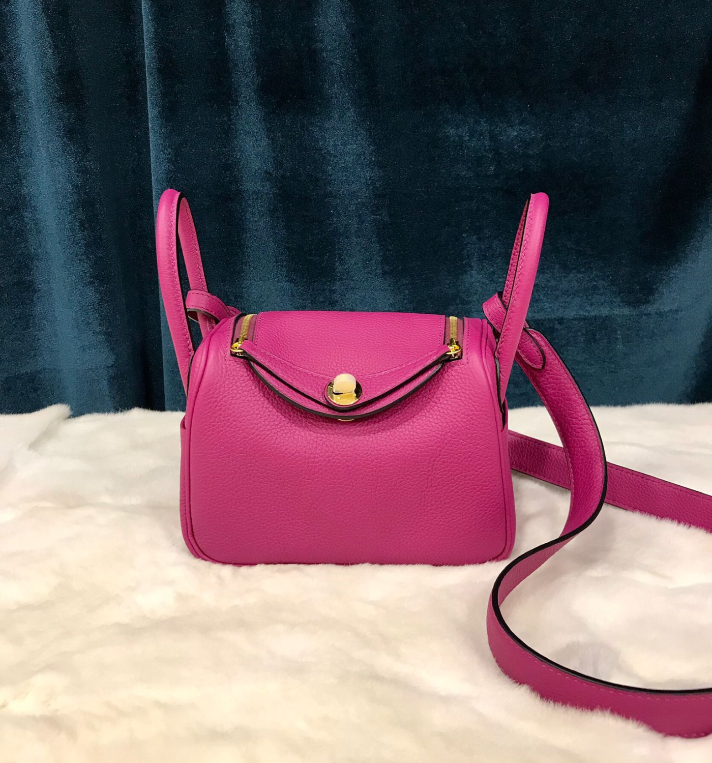 Lindy Mini (Handstitch)
