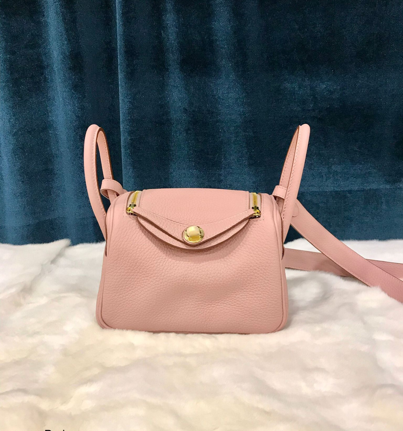 Lindy Mini (Handstitch)
